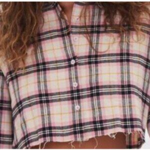 COPY - Forever 21 plaid cropped flannel button down top size small